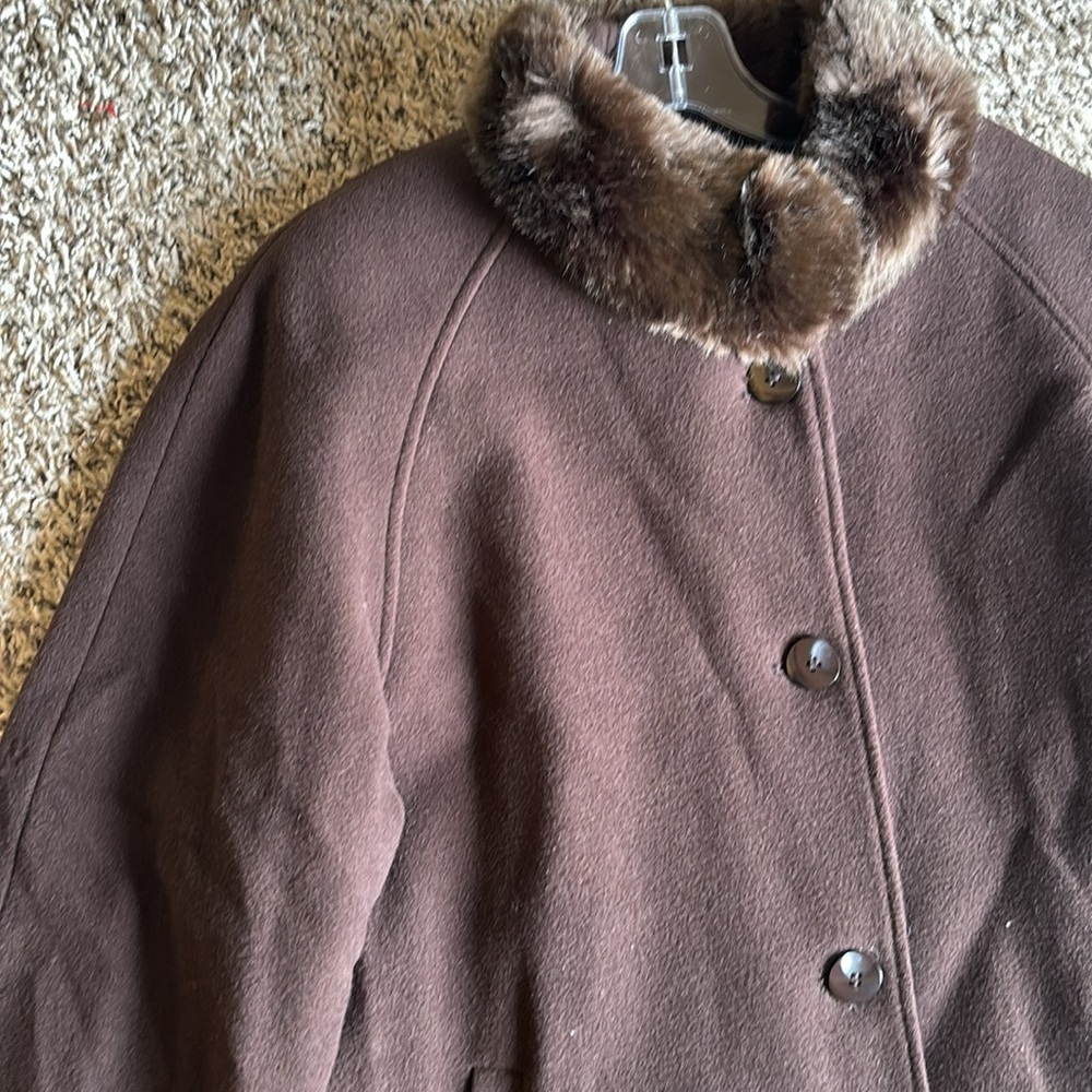 Jones New York Single-Breasted Wool-Blend Coat with Faux Fur Collar Size 18w - Picture 7 of 13
